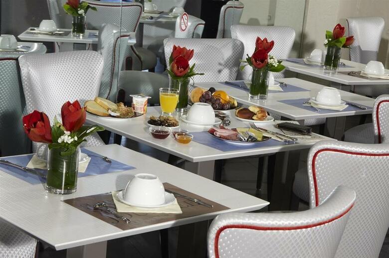 Hotel Kyriad Marseille Centre Paradis Prefecture