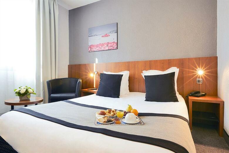 Hotel Kyriad Marseille Centre Paradis Prefecture