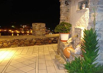 Hostal Bilios Apartments