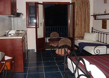 Hostal Bilios Apartments