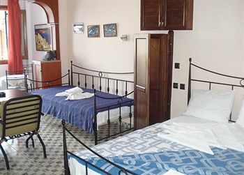 Hostal Bilios Apartments