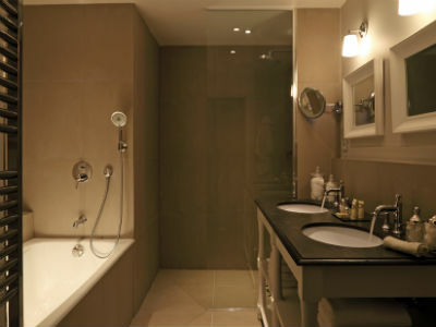 New Hotel Roblin