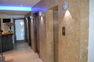 Pebbles Boutique Aparthotel