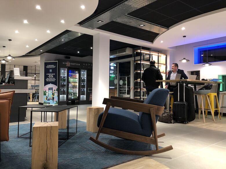Timhotel Chartres Chatelet