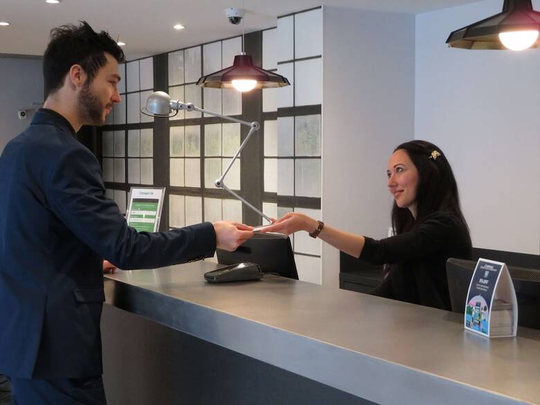 Timhotel Chartres Chatelet