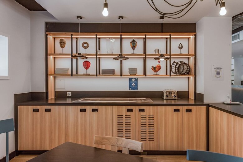Timhotel Chartres Chatelet