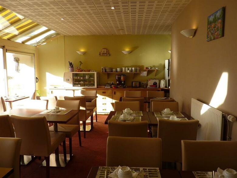 Hotel Logis Au Tambour