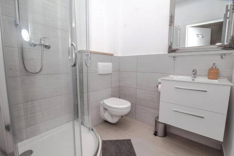 Hostal Black Swan House