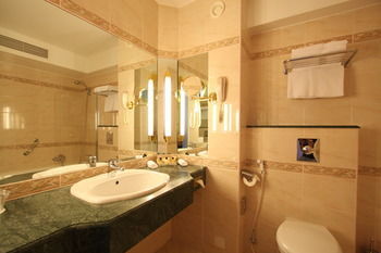 Hotel Corsica