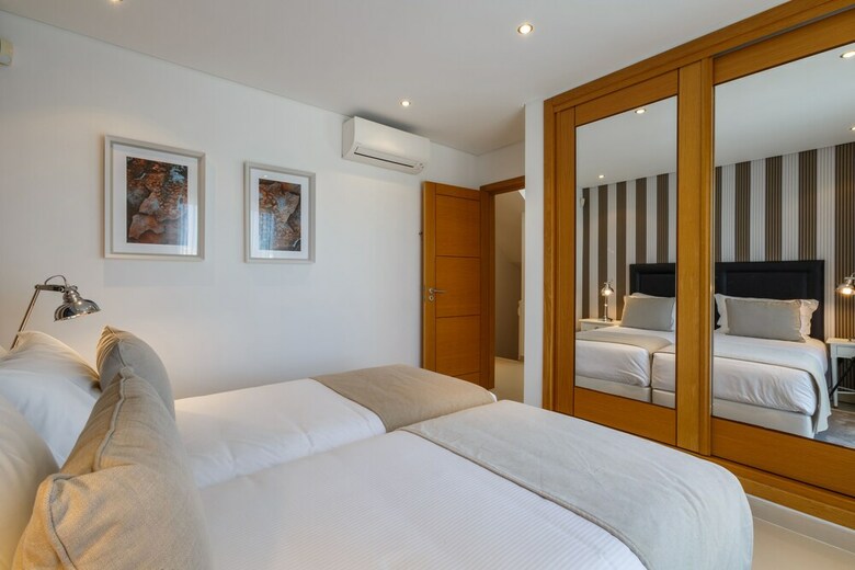 Hostal The Crest