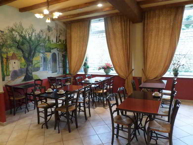 Hotel Acacias