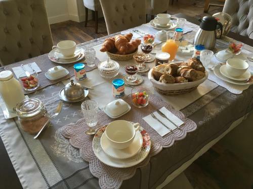 Hostal Beaux Esprits Chambres D'h�tes Et S�minaires