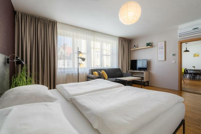 Ea Aparthotel Melantrich