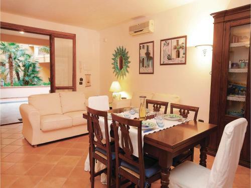 Three-bedroom Apartment Marinella D.selinunte 04
