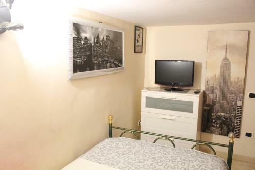 7 Five Apartment