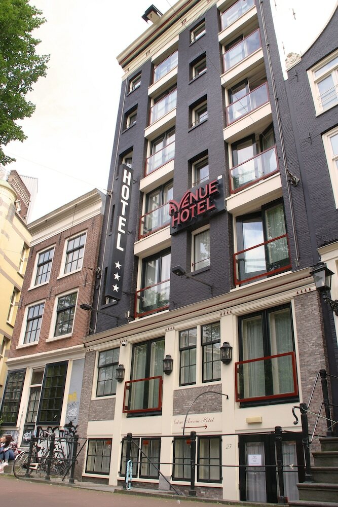 Hotel Avenue