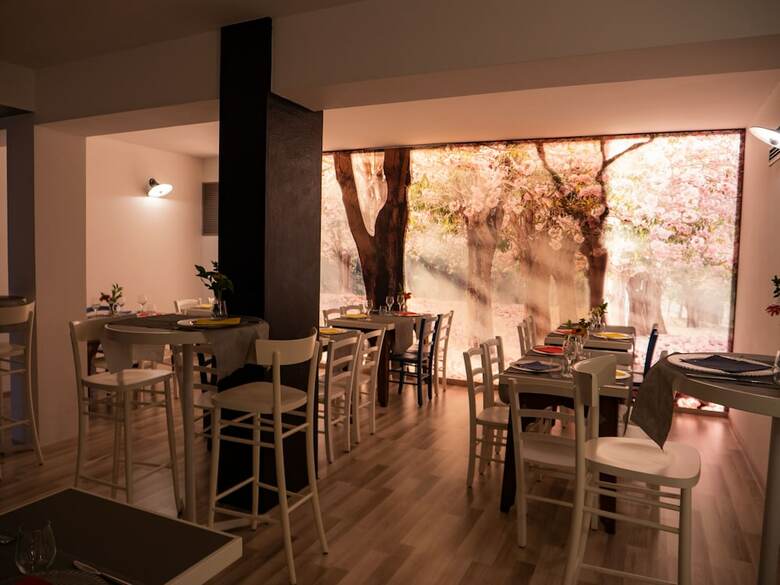 Hotel Joli