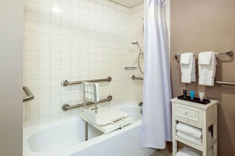 Crowne Plaza Hotel Atlanta Airport