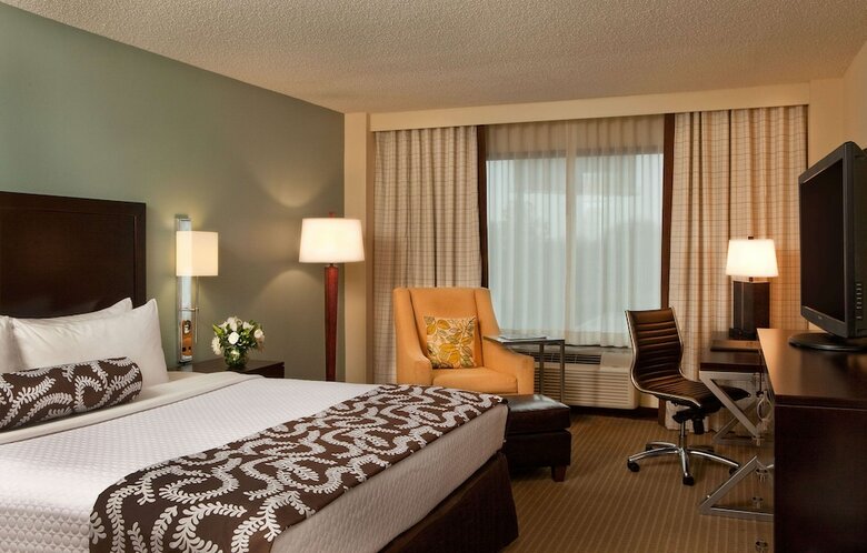 Crowne Plaza Hotel Atlanta Airport
