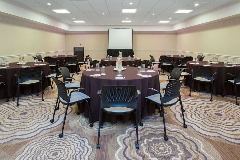 Crowne Plaza Hotel Atlanta Airport
