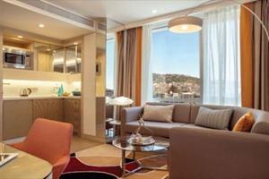 Hotel Burgu Arjaan By Rotana