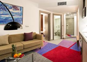 Hotel Burgu Arjaan By Rotana