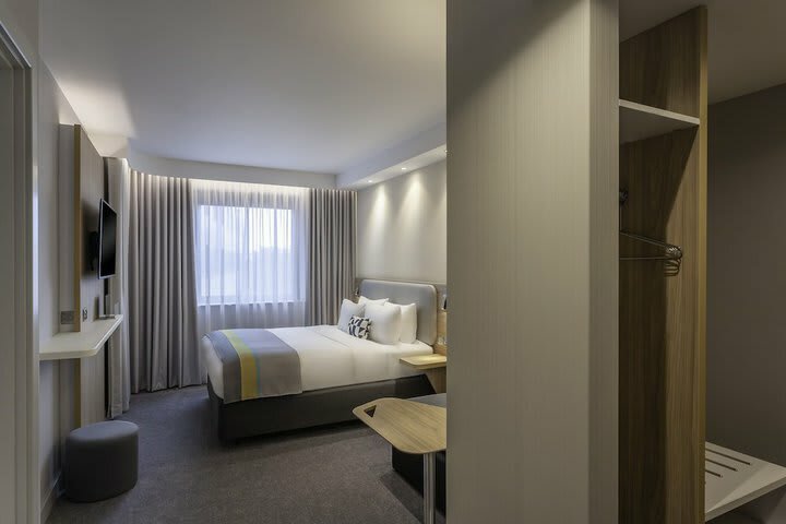Hotel Express By Holiday Inn Dublin Airport