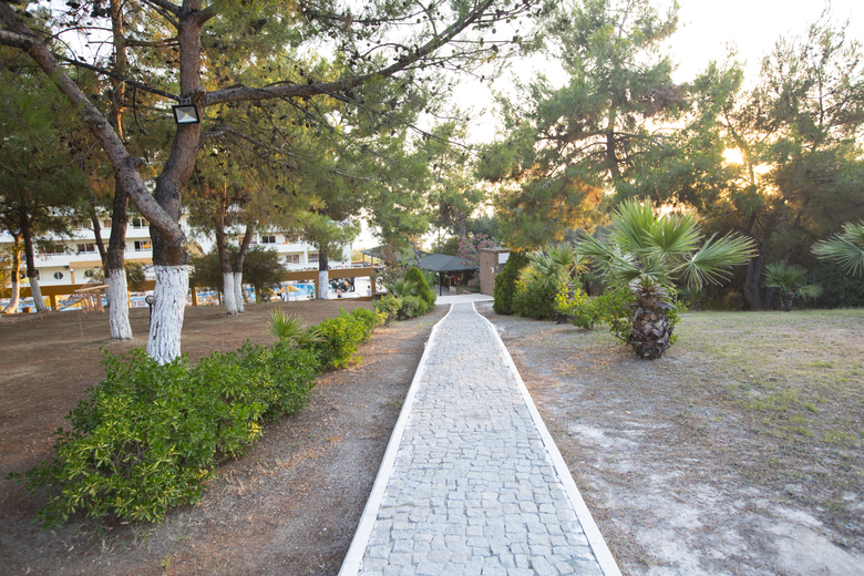 Tuntas Apart Hotel Kusadasi