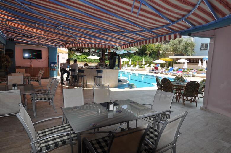 Tuntas Apart Hotel Kusadasi