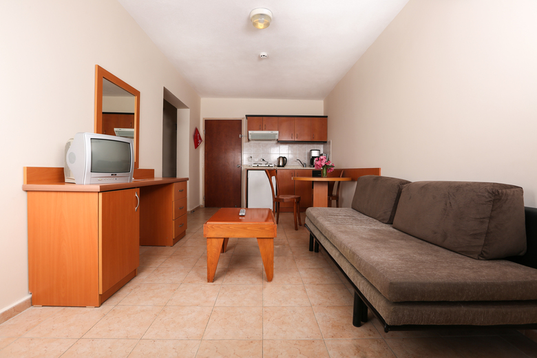 Tuntas Apart Hotel Kusadasi