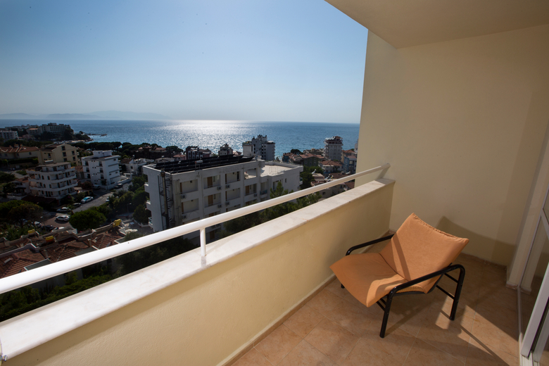 Tuntas Apart Hotel Kusadasi