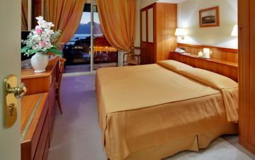 Hotel Vis � Vis