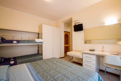 Hotel Deborah