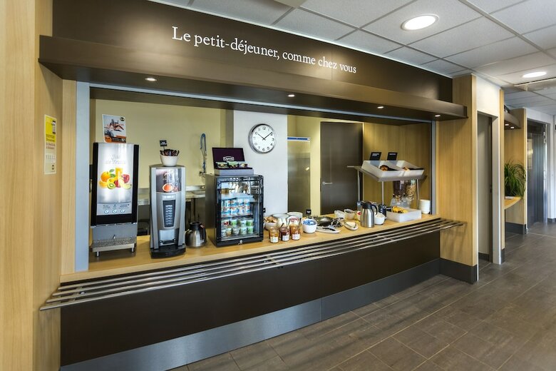 Hotel B&B H�tel Niort Marais Poitevin