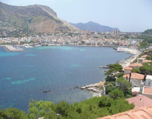 Hotel Bellevue Del Golfo