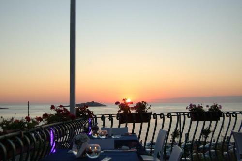 Hotel Bellevue Del Golfo