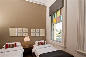 Vulcan Hotel