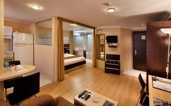 Gallery Residence And Boutique Hotel