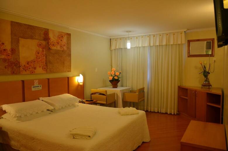 Barbur Plaza Hotel