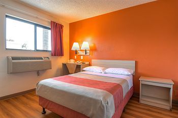 Motel 6 Los Angeles - Harbor City