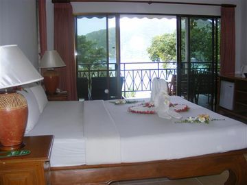 Hotel Arayaburi Resort
