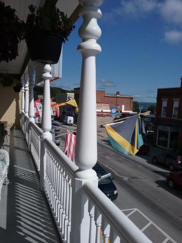 Posada Pacific Hotel Bayview Cottages