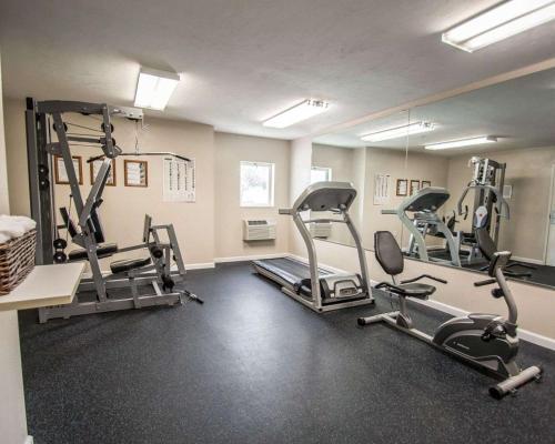 Hotel Suburban Extended Stay