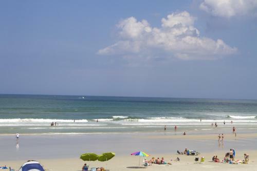 Hotel New Smyrna Waves By Exploria Resorts