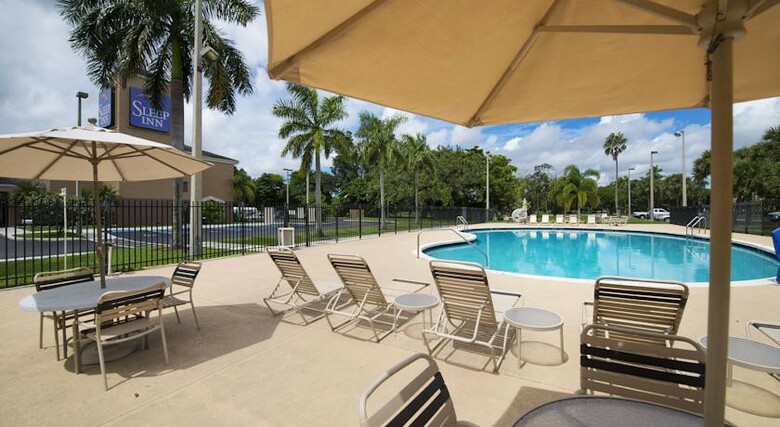 Hotel Sleep Inn Miami Airport