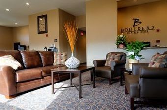 Hotel Boulders Inn & Suites Oak Ridge