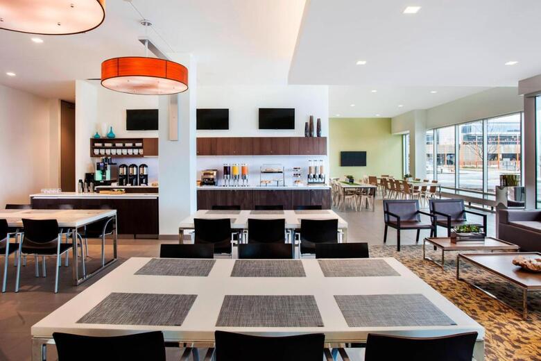 Hotel Element Boston Seaport
