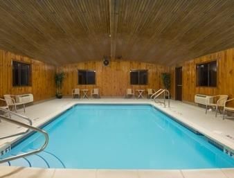 Hotel Super 8 Motel - Grove City