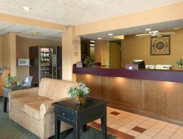 Hotel Super 8 Motel - Richlands/claypool Hill Area