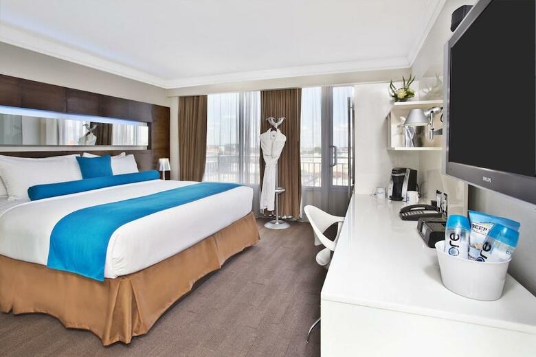 Hotel Le Bleu